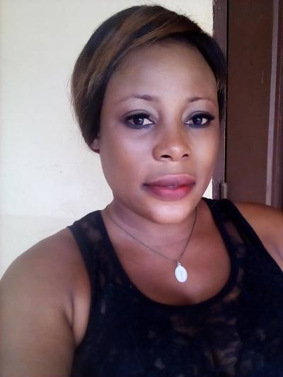 Irina 39 Jahre Libreville Gabun