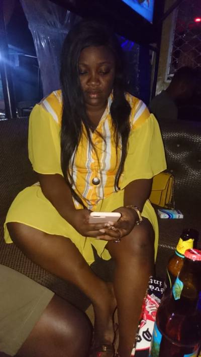 Perrine 31 ans Yaoundé  Cameroun