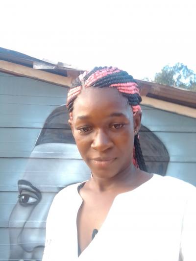 Vanessa 31 ans Yaoundé Cameroun