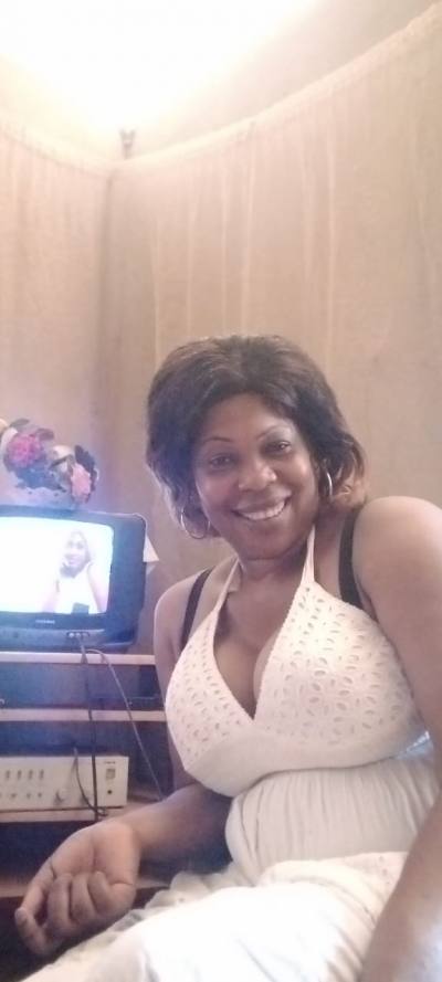 Brigitte 44 Jahre Yaoundé Kamerun