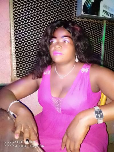 La reine 38 ans Sud  Cameroun