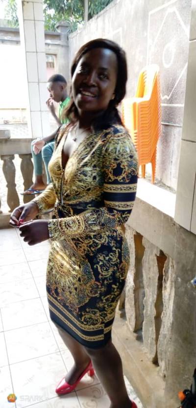 Julienne 39 years Yaoundé Cameroon