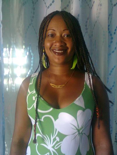 Elisa 48 ans Tananarive Madagascar