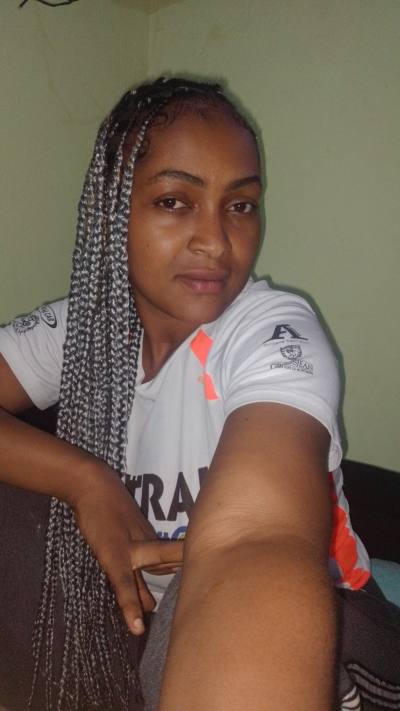 Gael 24 ans Beti Cameroun