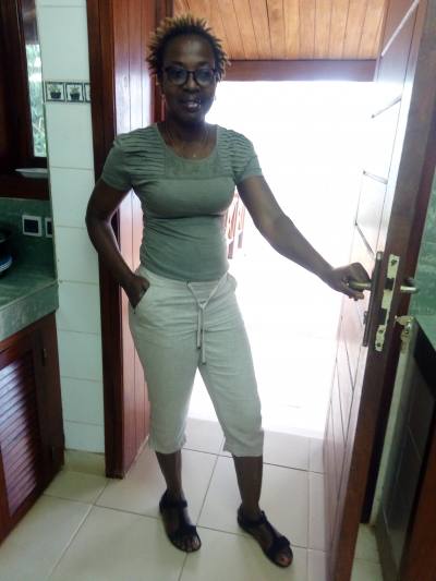 Rachel 48 ans Adzopé Côte d'Ivoire