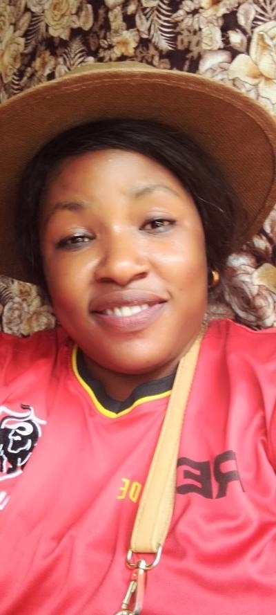 Amanda 30 ans Centre  Cameroun