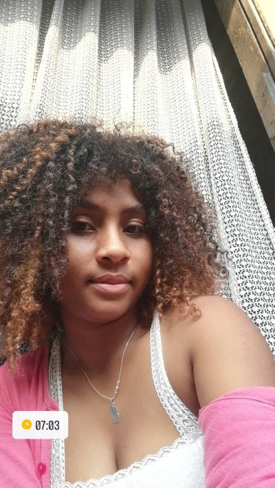 Brenda 22 years Tamatave Madagascar