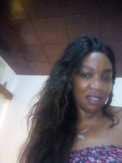 Marcella 40 Jahre Yaounde Kamerun