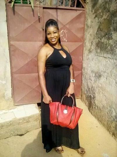 Ida 31 Jahre Yaounde I Kamerun
