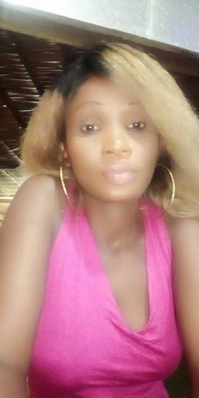 Samantha 39 ans Maroua Cameroun