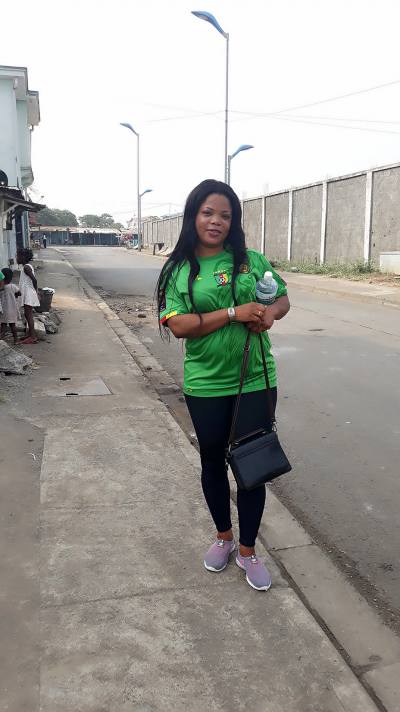 Helene 29 ans Centre Guinée équatoriale