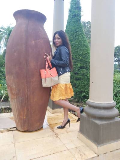 Marie paule 33 ans Douala Cameroun