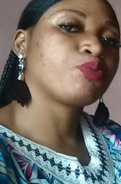 Annick 32 ans Yaoundé Cameroun