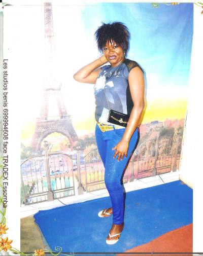Cecile 43 Jahre Centre Kamerun