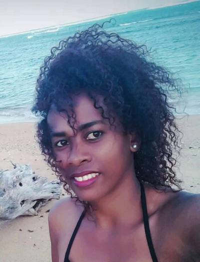 Tatiah 34 ans Seule  Madagascar