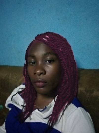Olivia 33 years Ngaoundal  Cameroon