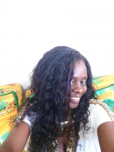 Kate 44 ans Douala Cameroun