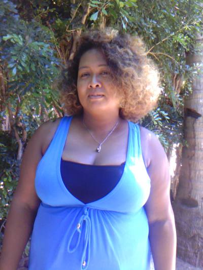 Elysa 37 Jahre Vohemar Madagaskar