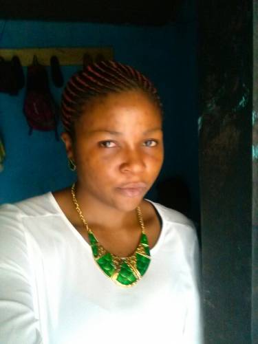Sabine 34 Jahre Bafoussam Kamerun
