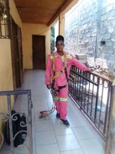 Doris 28 ans Mefou Et Afamba Cameroun