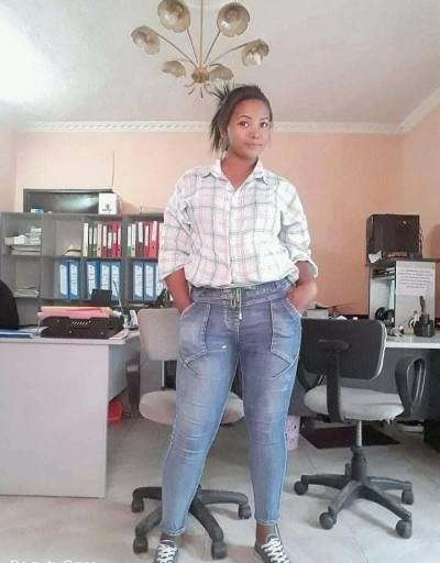 Hoby 29 ans Antananarivo Madagascar