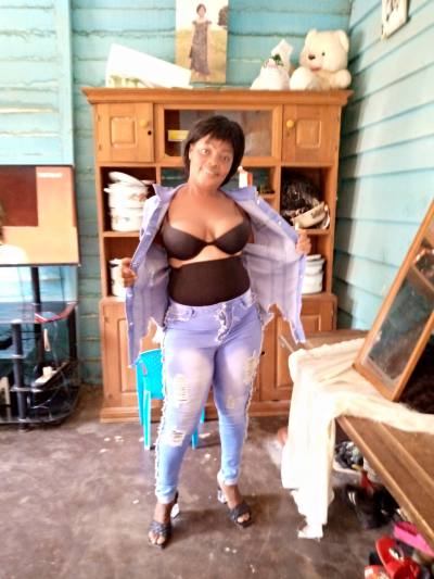 Sorelle 43 ans Kribi Cameroun