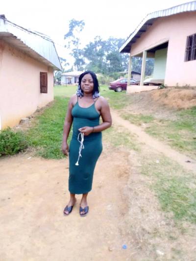 Alice 39 ans Kribi 1 Cameroun