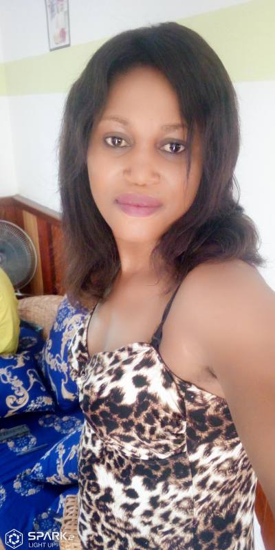 Pulcherie 37 ans Douala Cameroun