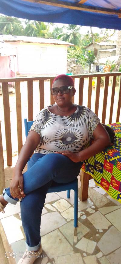 Patience 51 ans Kribi Cameroun
