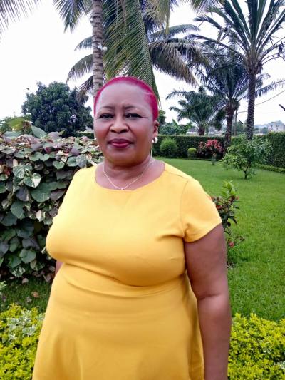 Vanessa  Site de rencontre femme black Cameroun rencontres célibataires 25 ans