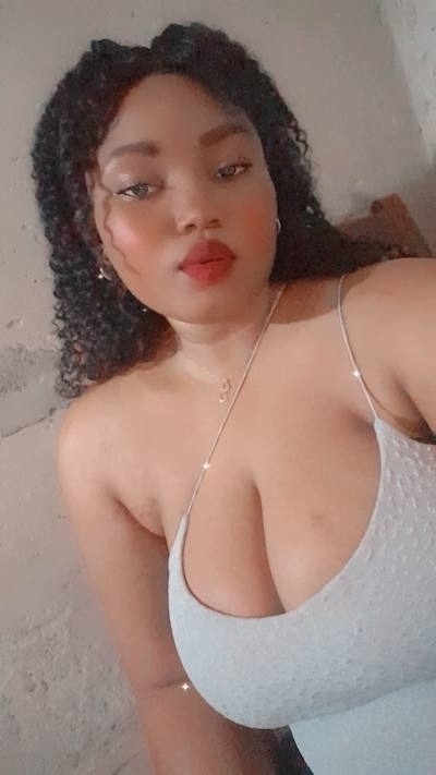 Marwa 22 ans Manitoba Canada