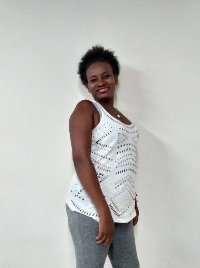 Marie 36 ans Toamasina Madagascar