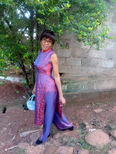 Angeline 43 years Yaoundé Cameroon