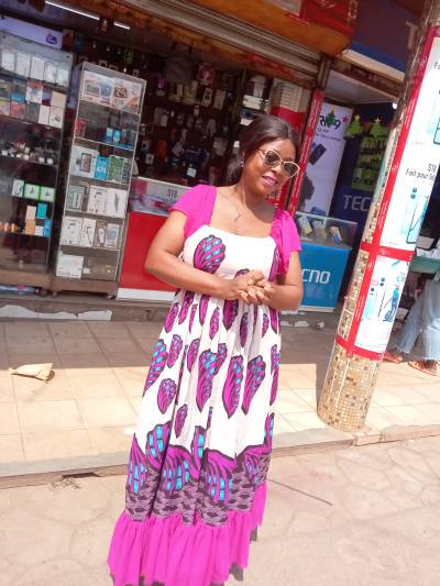 Denise 31 ans Yaoundé Cameroun
