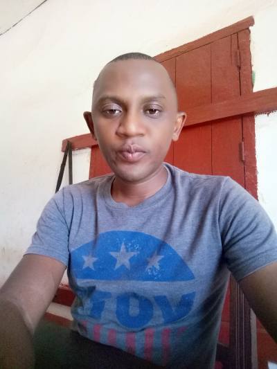 Norbert 39 years Antsirabe Nord Madagascar