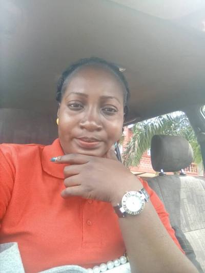 Rita 37 years Yaounde Cameroon