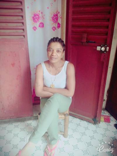 Chantale 45 ans Antananarivo Madagascar