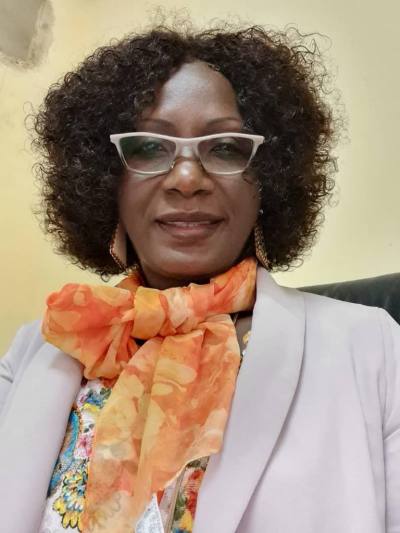 Jane 55 ans Yaounde Cameroun
