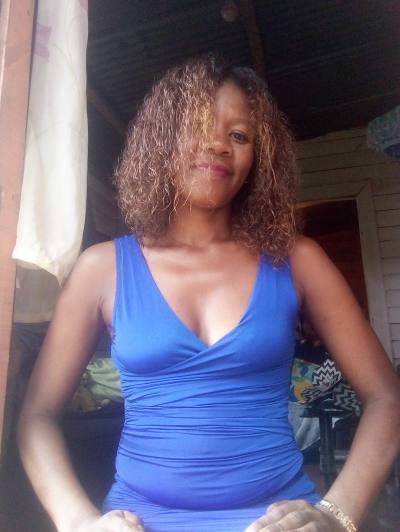 Sabine 48 ans Toamasina Madagascar