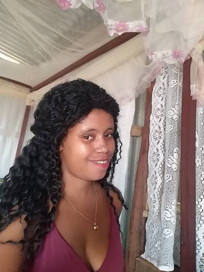 Seillagie 28 ans Antalaha Madagascar