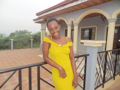 Mélissa  31 Jahre Yaounde Kamerun