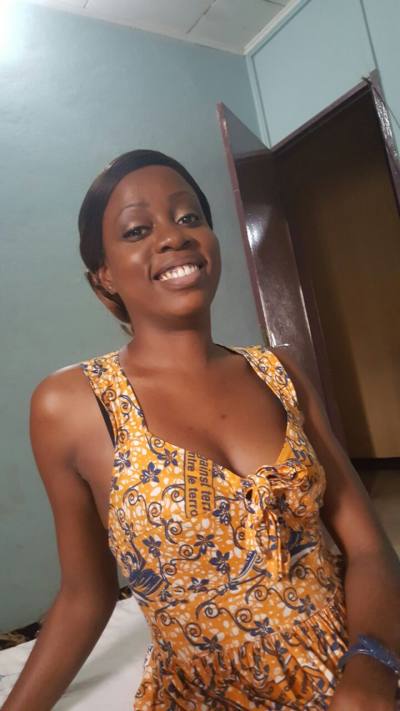 Marguerite 33 ans Yaoundé Cameroun