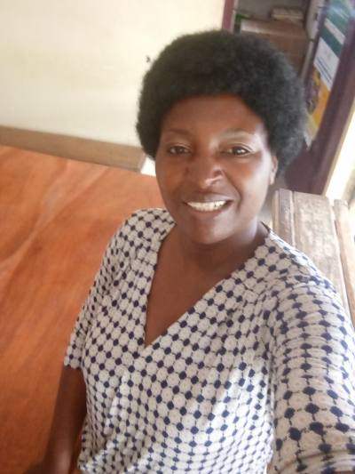 Micheline 45 ans Yaoundé Cameroun