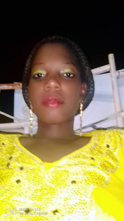 Chantal 33 Jahre Ouagadougou Burkina Faso