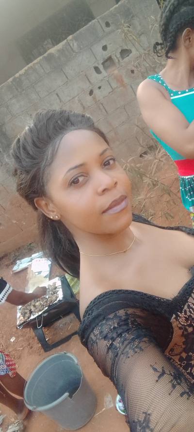 Leandra 29 ans Yaounde  Cameroun