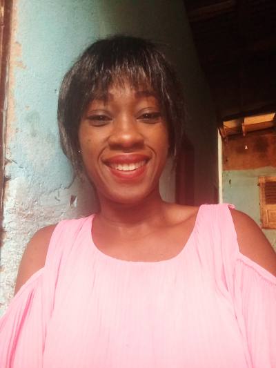 Marie 39 ans Yaoundé Cameroun