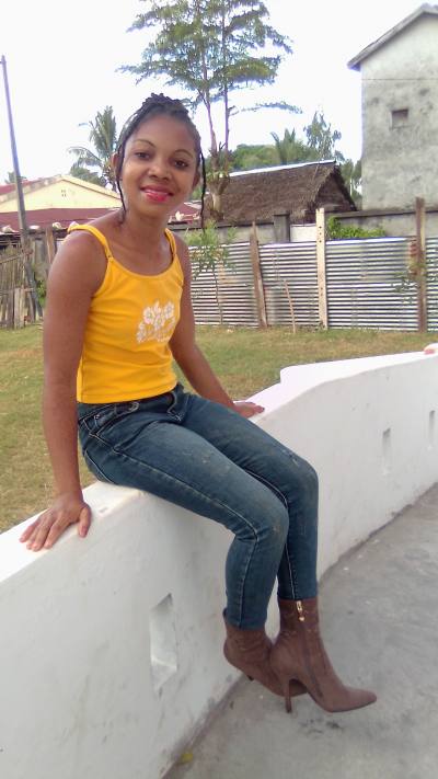 Vanella 27 ans Toamasina  Madagascar