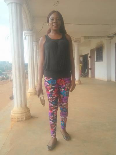 Anastasia 44 ans Mfoundi Cameroun