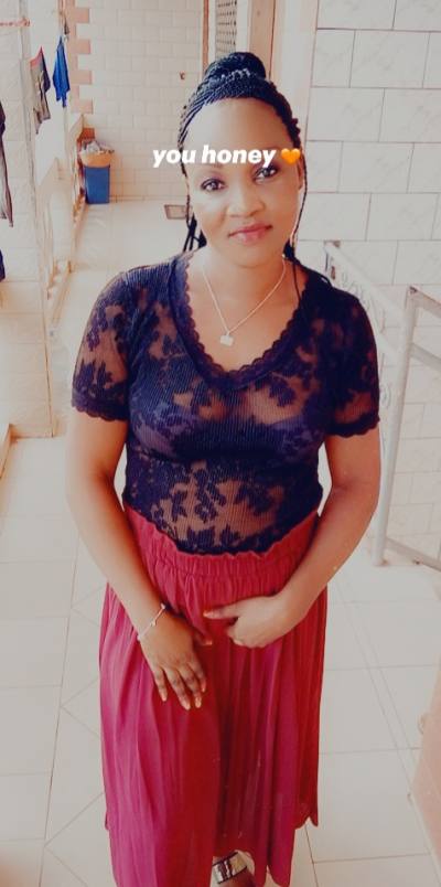 Marie 40 ans Centre Yaounde Cameroun
