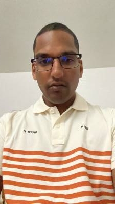 Pierre 37 ans Vichy  France